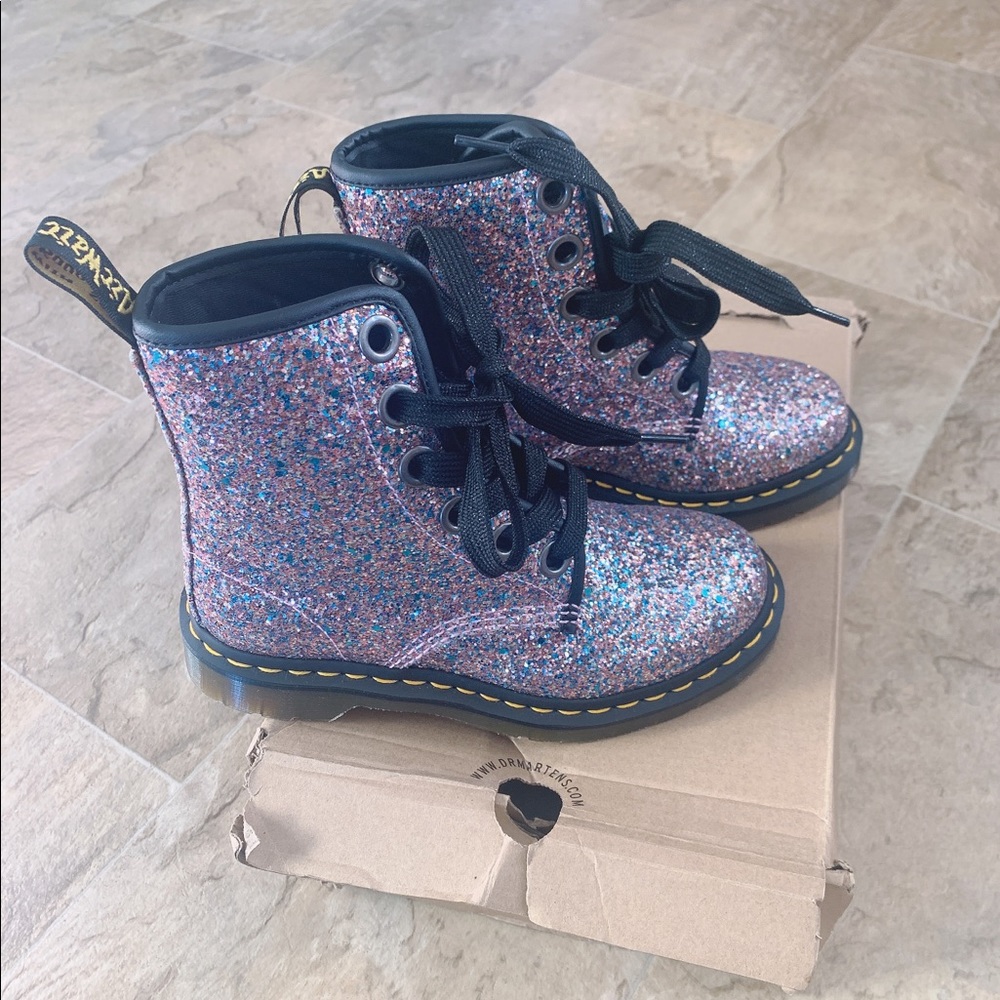Dr Martens  boots